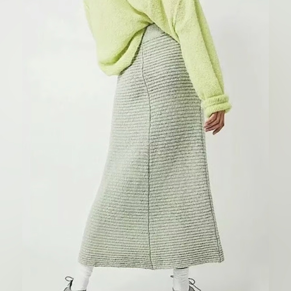 Free People Claudia Green Knit Belted Blanket Skirt Size XS Slit Rib-Knit Maxi - Picture 3 of 11